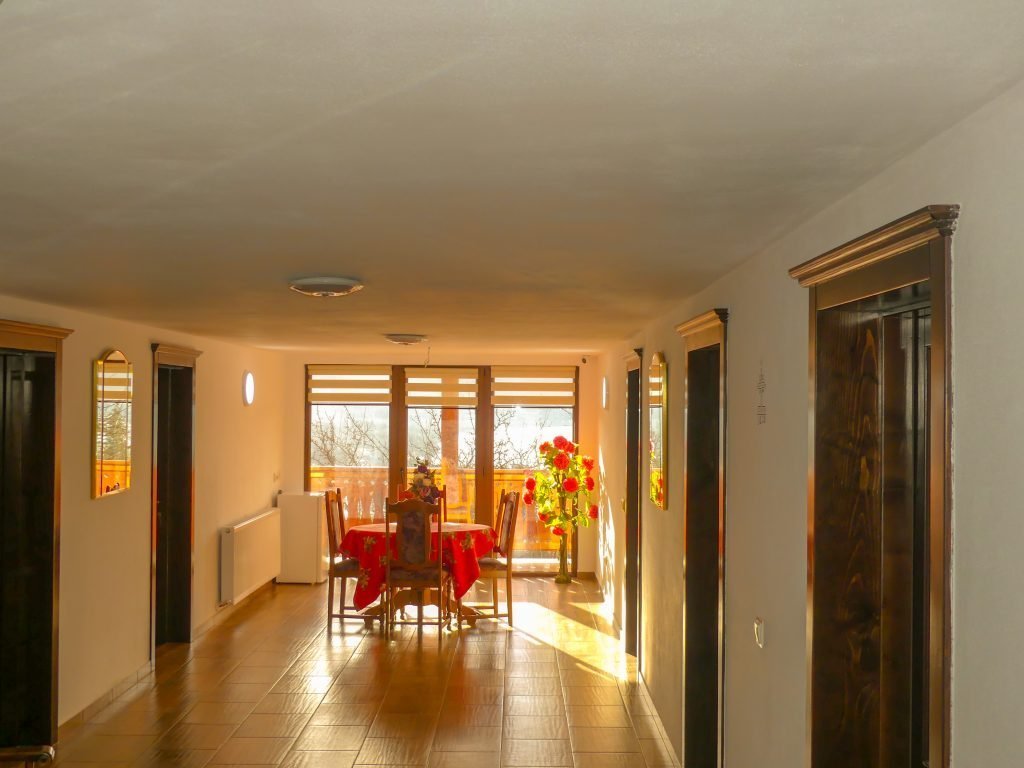 Casa de vacanță "Perla Colibiței" ,o cazare deosebita cu priveliste superba 10 P1130781 edited