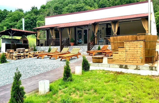 casa de oaspeti abby moldovenesti 676x439 1