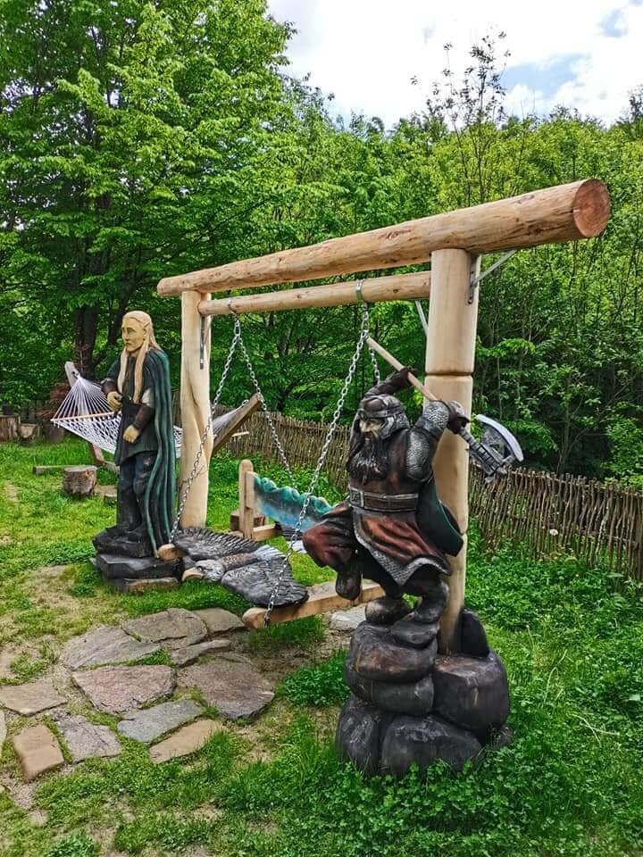 Cauti o locatie mai deosebita?Căsuța de Hobbit, te duce in lumea basmelor 3 342839720 1156455051702147 8093827221708334511 n