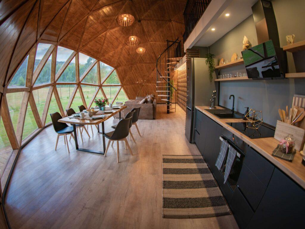 The Dome Breaza,un glamping de lux pentru o experienta memorabila 4 glamping de lux