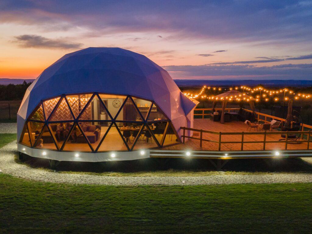 The Dome Breaza,un glamping de lux pentru o experienta memorabila 2 glamping