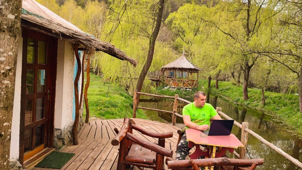 Viewtopia – The Secret Land,o locatie pur si simplu de poveste 3 1 1