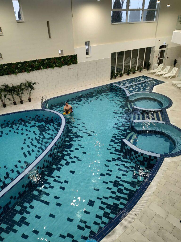 Centrul Recreativ Legacy, locatia perfecta de relaxare sau distractie indiferent de anotimp 6 2 1