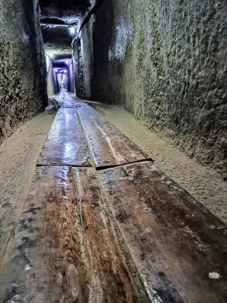 Salina Cacica :Istorie, sănătate și frumusețe subterana 6 Salina Cacica