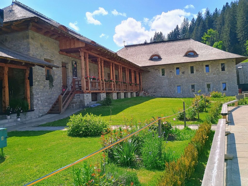 Mănăstirea Voroneț denumita si Capela Sixtină a Estului 8 IMG 20240516 150315642 HDR AE