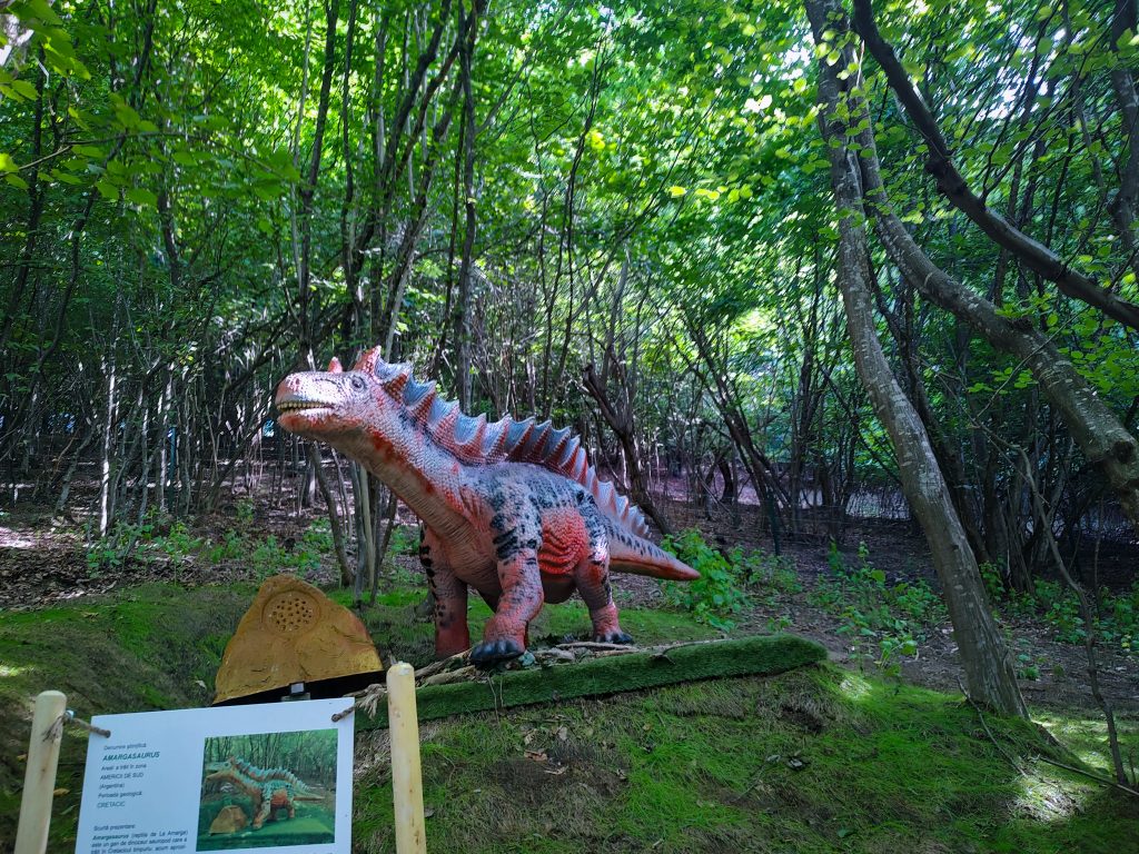 Dinozauri în mărime naturală,in parcul de aventura de la Wonderland 8 PSX 20240710 142821
