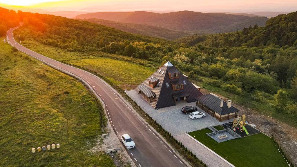 Top 10 destinații în România perfecte de vizitat toamna 8 566653931