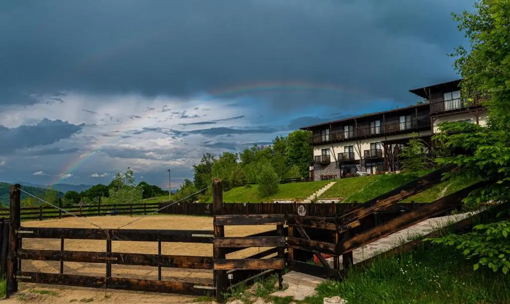 Cazare Family-Friendly în Mijlocul Naturii: Potcoava Mountain Hideaway 2 Cazare Family-Friendly