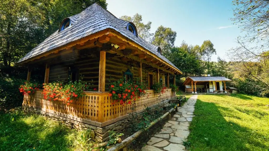 Cazare lângă Mocăniță – o experiență autentică în inima Maramureșului 10 261748620