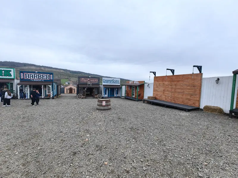 Clyde Town – Locul unde poți trăi o zi din Vestul Sălbatic, fără să ieși din România 2 Clyde Town