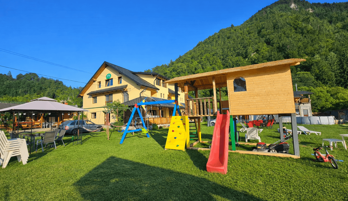 Casa Codruța Dâmbovicioara cazare lângă Cheile Dâmbovicioarei