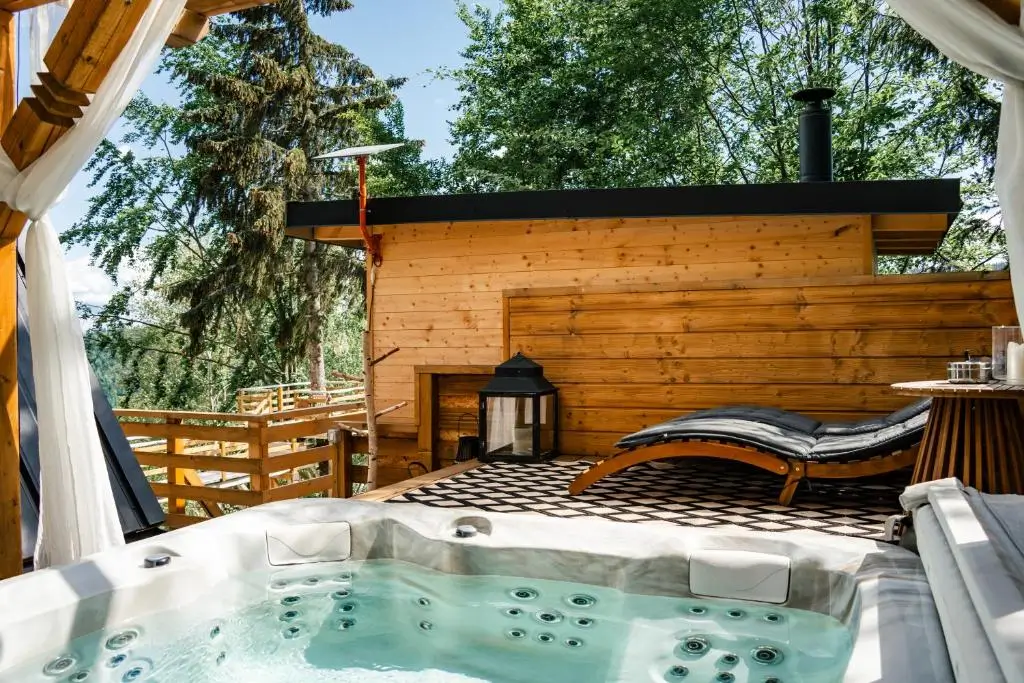 Cabană la munte de închiriat: 10 cabane deosebite din România 3 cabană la munte de închiriat