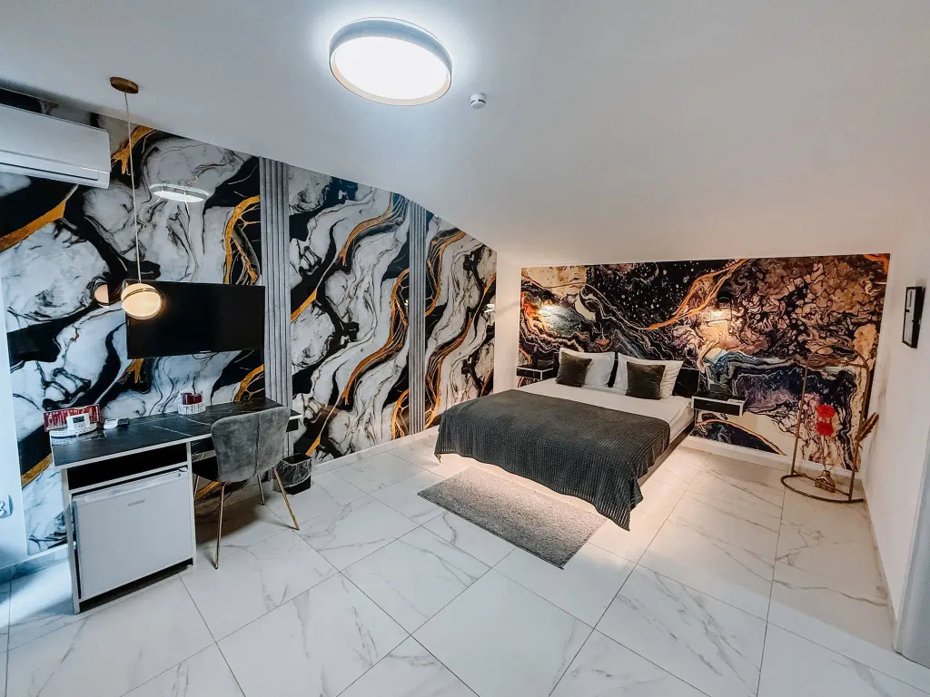 Pensiunea Heaven Deva – cazare modernă aproape de Cetatea Devei 5 744598128 1630786502380208 3169175708607334085 n